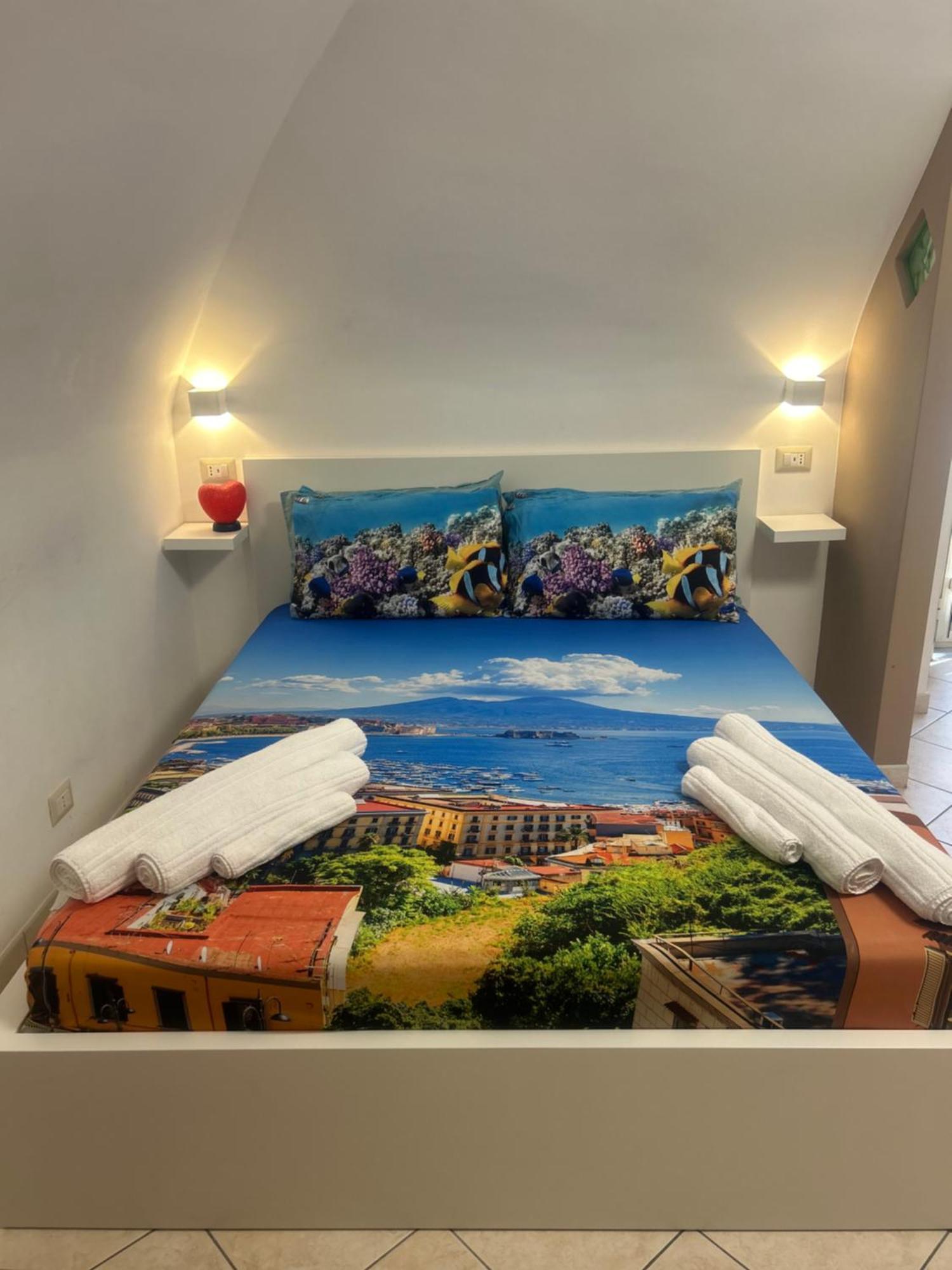 Апартаменты La Casa Di Ludovica Неаполь Экстерьер фото